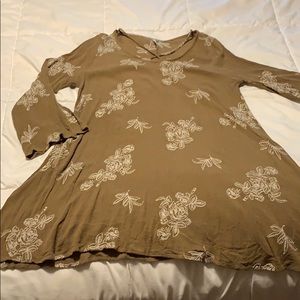 Worn ONCE, like NEW. Long sleeve dress!